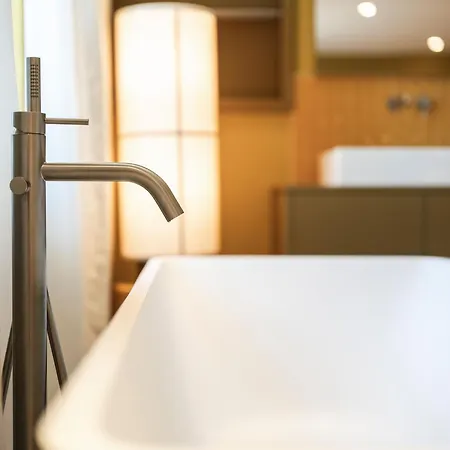 Boutique - Marina 4*