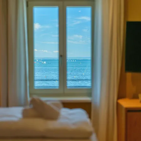 Boutique - Marina 4*