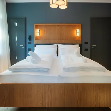 Гостевой дом Boutique - Marina 4*
