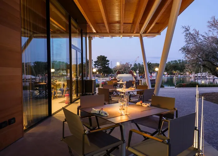 Boutique - Marina بيت ضيافة 4*