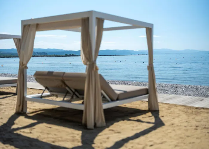 Boutique - Marina بيت ضيافة