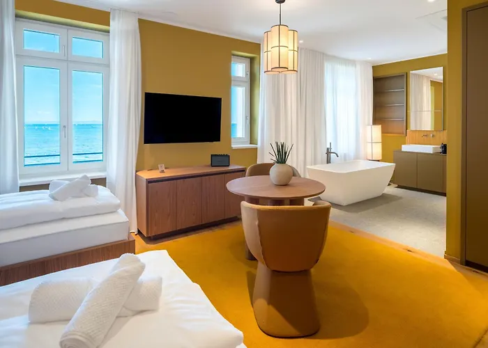 Boutique - Marina 4*