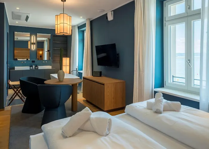 Boutique - Marina مونفالكوني